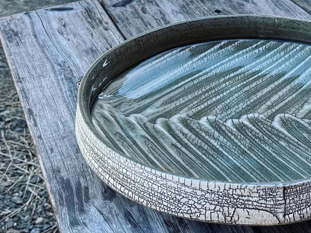 A chattered ceramic platter by Akira Satake
